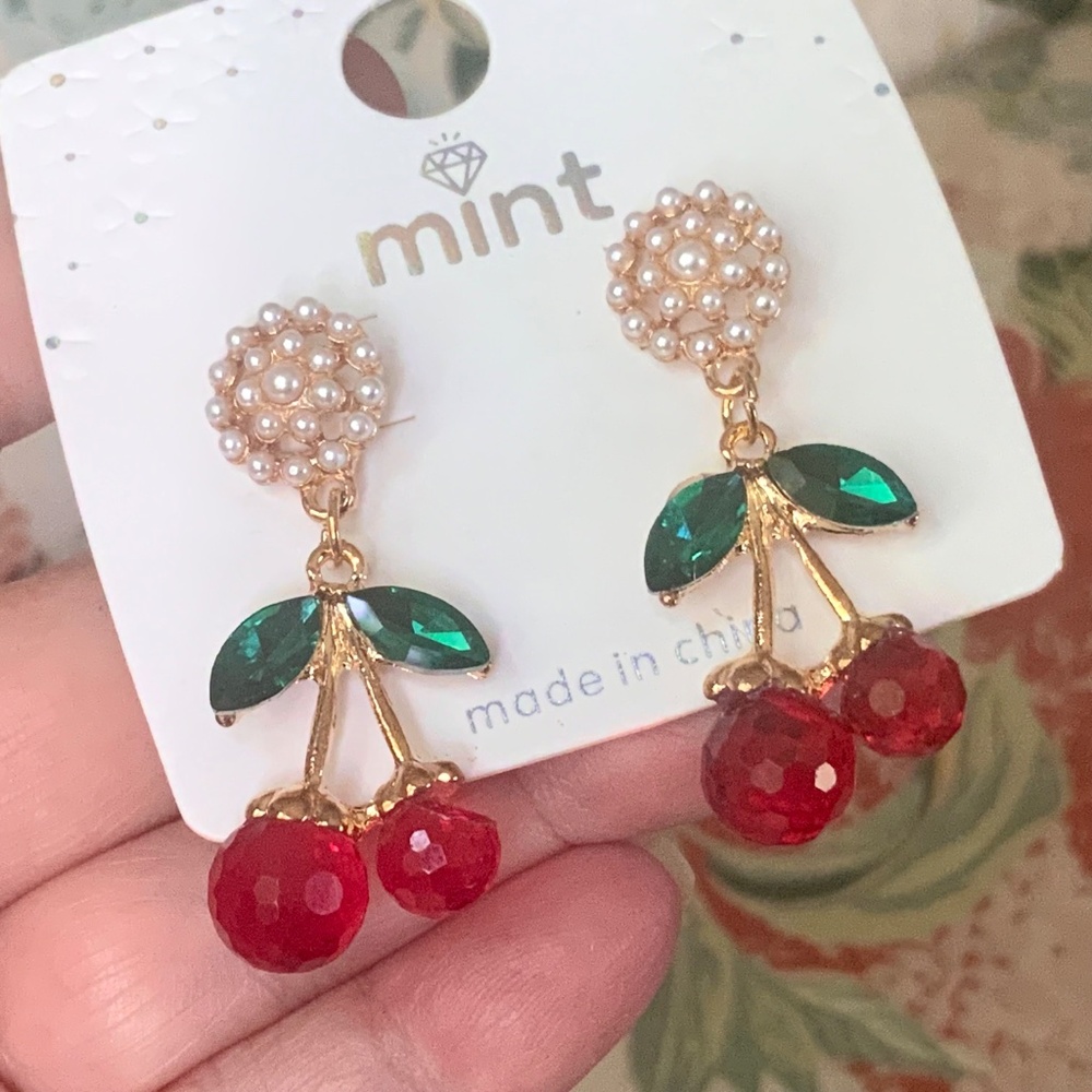 Mint cherry earrings and brooch brand new